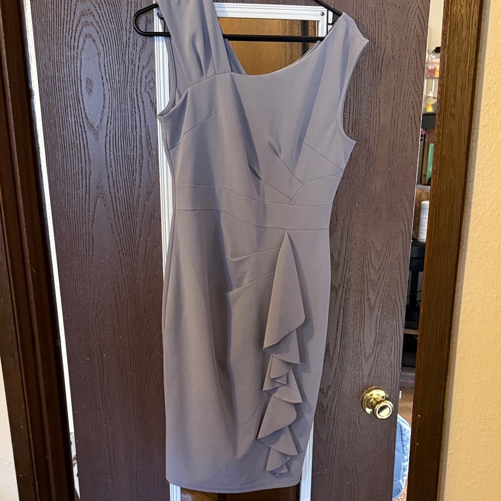 Elegant Gray Sleeveless Dress